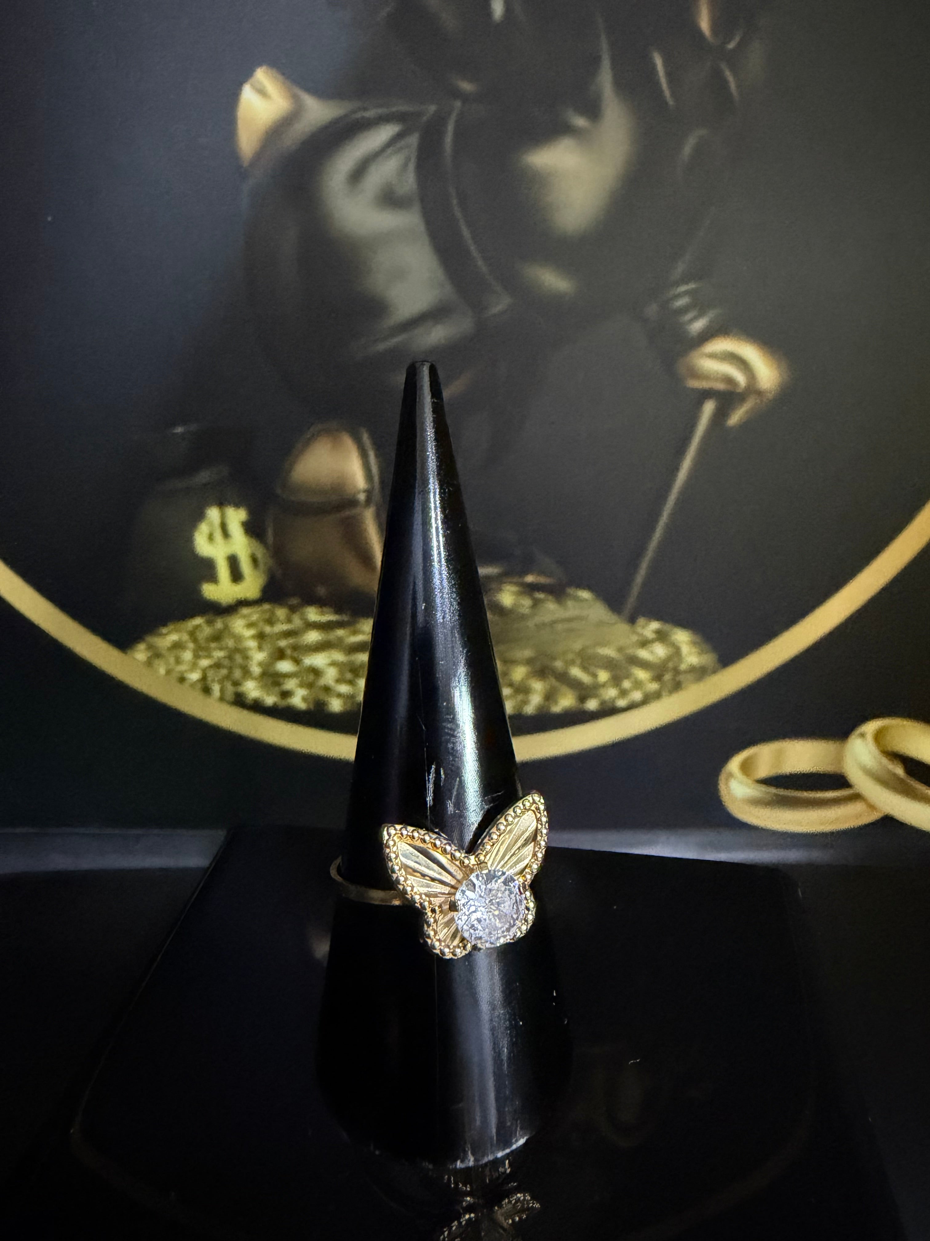 Anillo Mariposa con Piedra Central